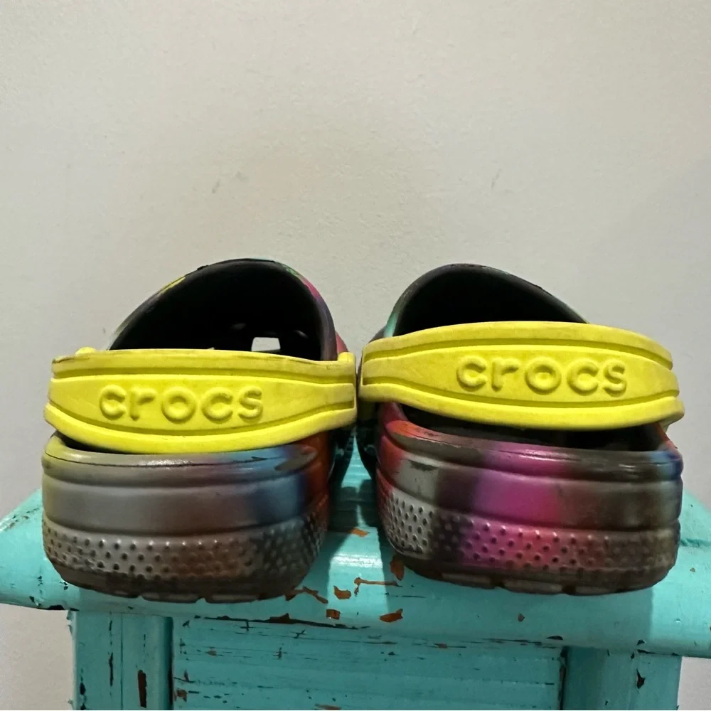 Crocs Tie Dye Multicolored Size 10